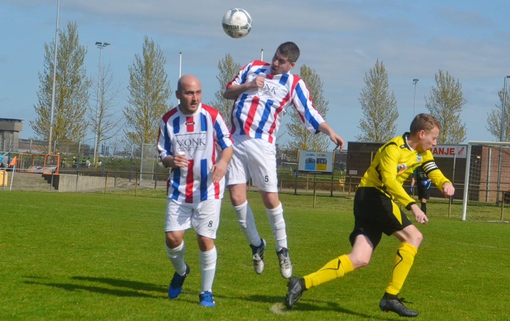 Arnhemia sluit turbulente week af met overwinning